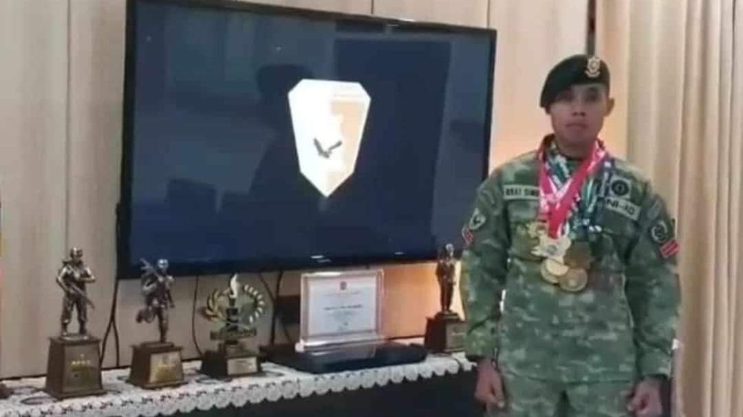 Personel TNI AD Praka Rikki Martin Simbolon Sumbang Medali Emas Cabor